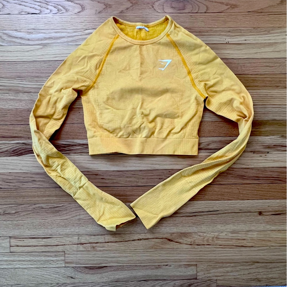 GYMSHARK VITAL SEAMLESS 2.0 LONG SLEEVE CROP TOP IN YELLOW